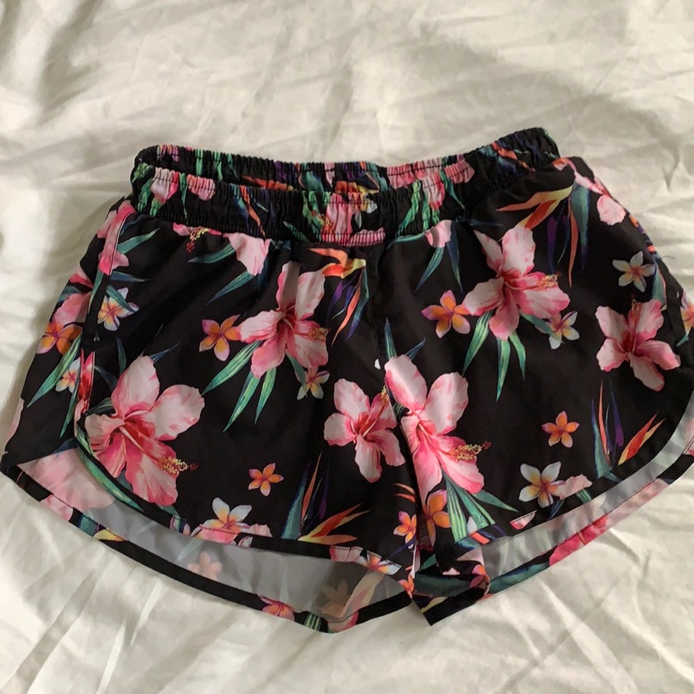 Cute old navy running shorts swim